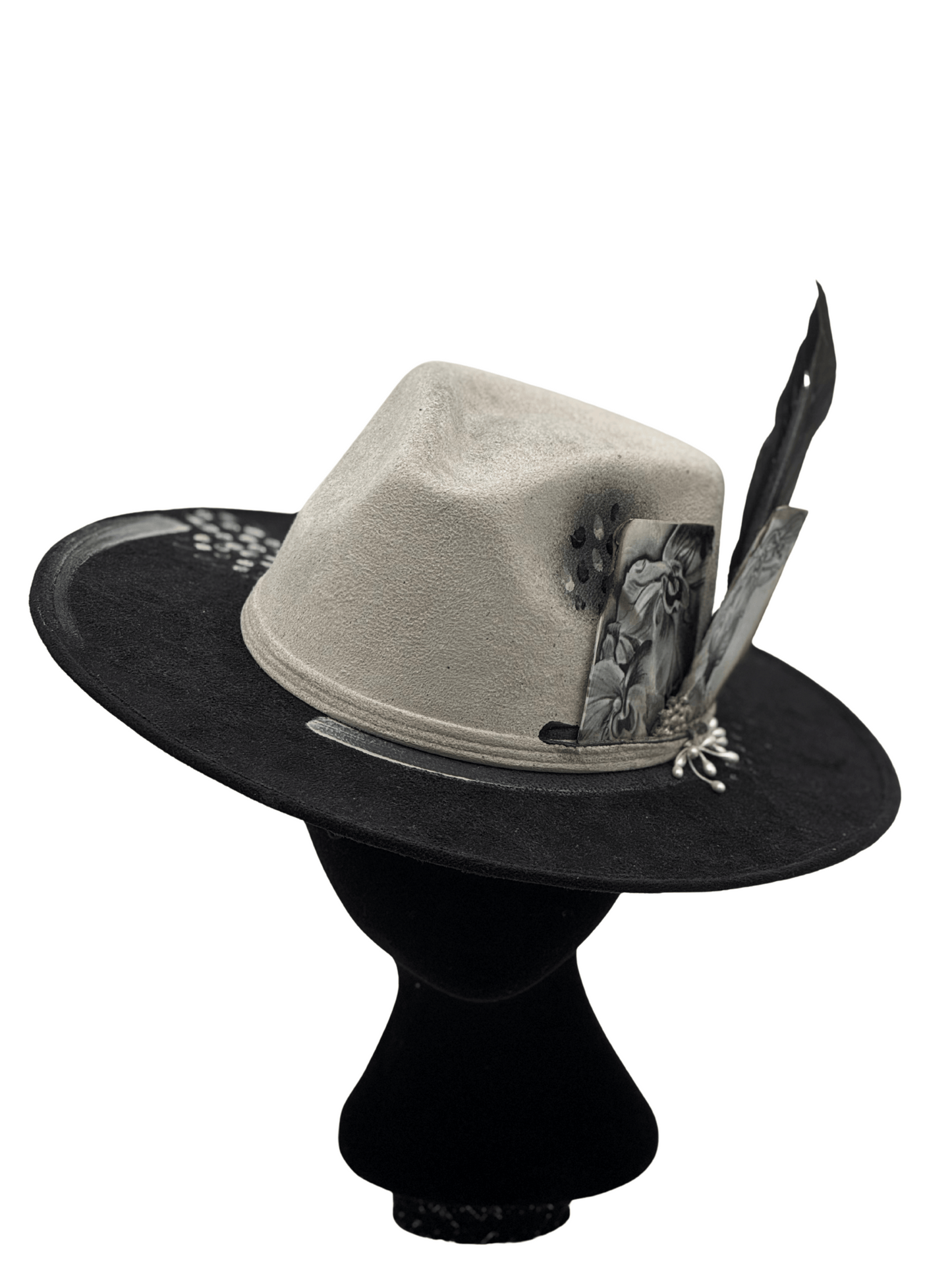 “Mystic Gaze” Two-Tone Vegan Suede Hat
